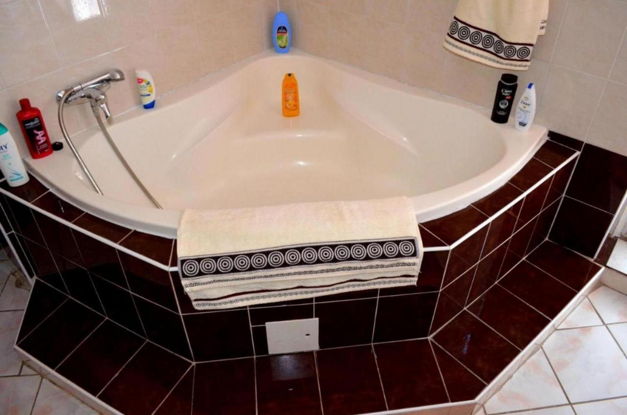 Chalupa Riviera A Apartmany Riviera - Liptov Besenova Rózsahegy Kültér fotó